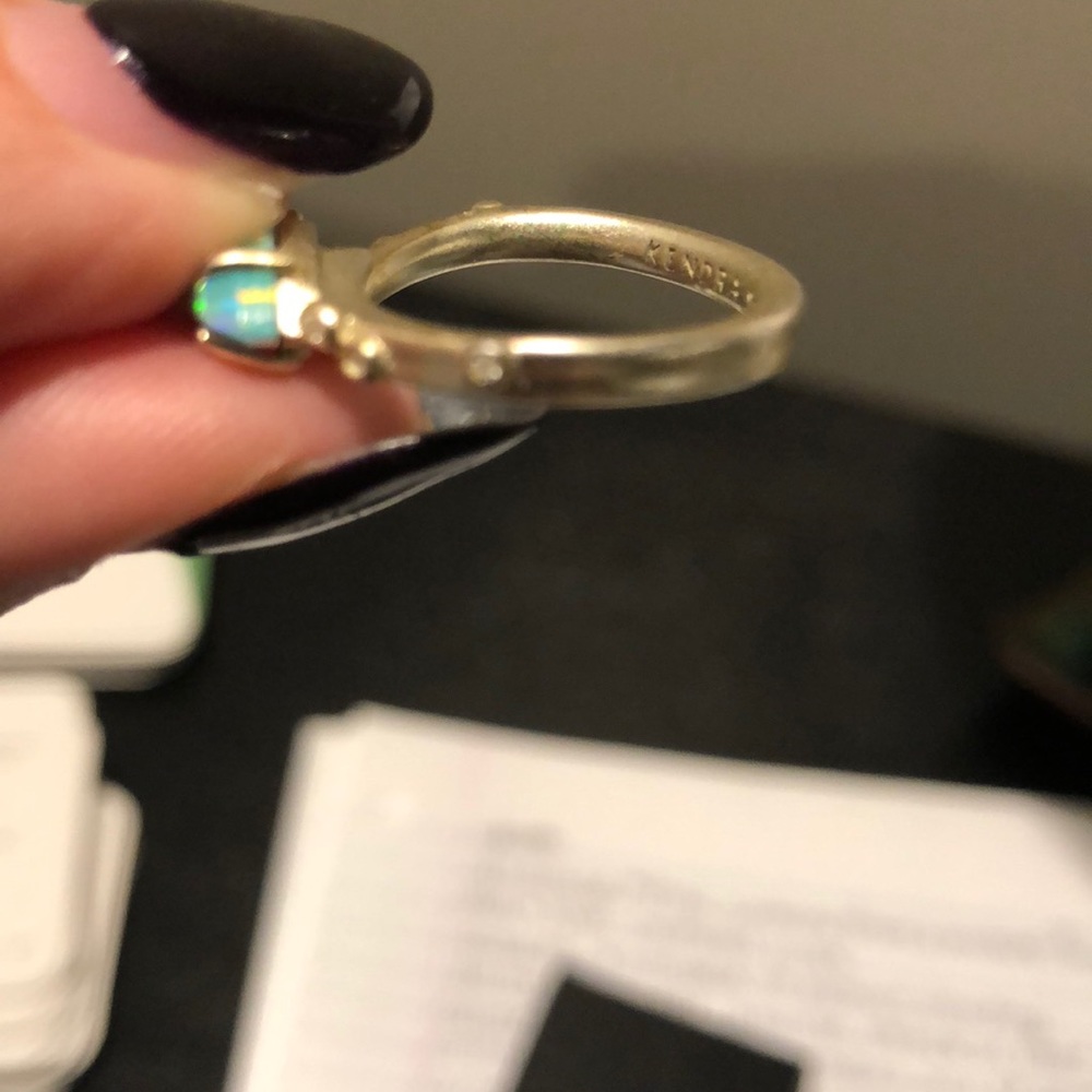 Kendra Scott ring size7 - Picture 3 of 3